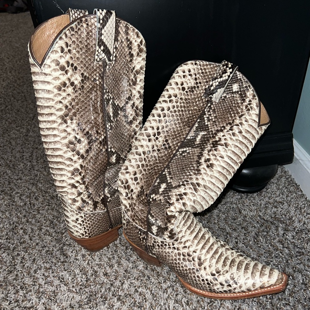 PREMINUM LEATHER Python Cowboy Boots (Idyllwind fueled by Miranda Lambert)